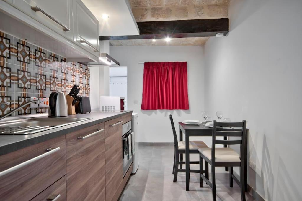 Vallettastay Old 7 Apartamento *